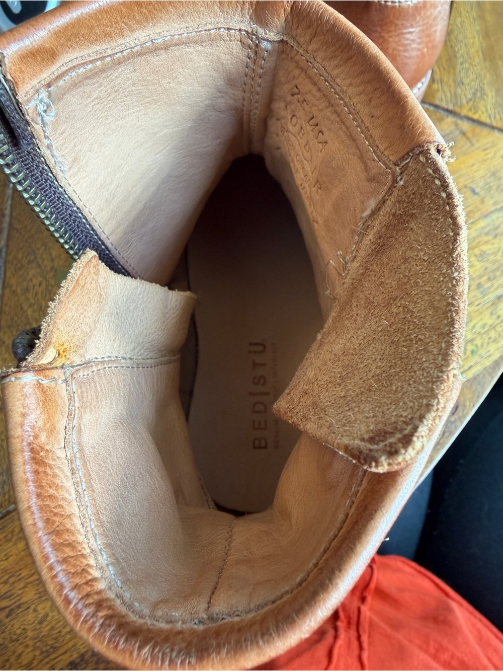 Like New Bed Stu Women's Whacky II Tan Dip Dye Leather Ankle Boot Size 7.5 M - Picture 11 of 12
